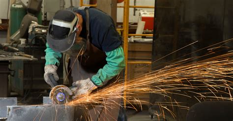 quad cities metal fabrication|Oertel Metal Works .